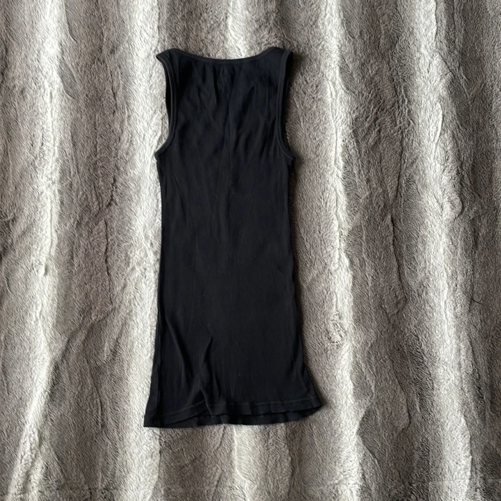 Tank Top Bundle - Picture 8 of 8